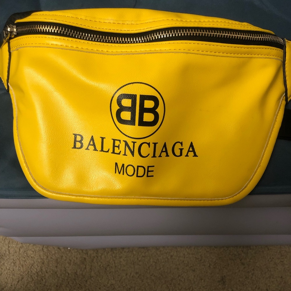 Belenciaga bag